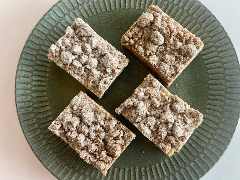 Almond Crumb Cake Blondies