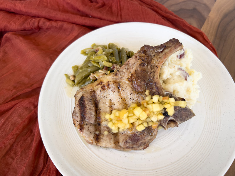 Pork Chop with Mashed Potatoes &amp; Homestyle Green Beans