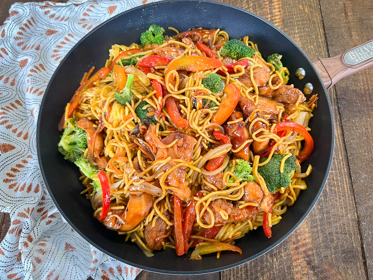 Chicken Lo Mein Family Meal